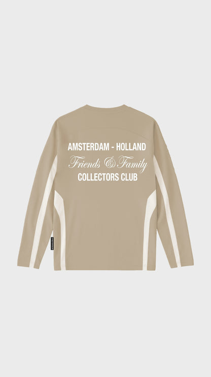 The Heritage Club Longsleeve - Attractedtoblack