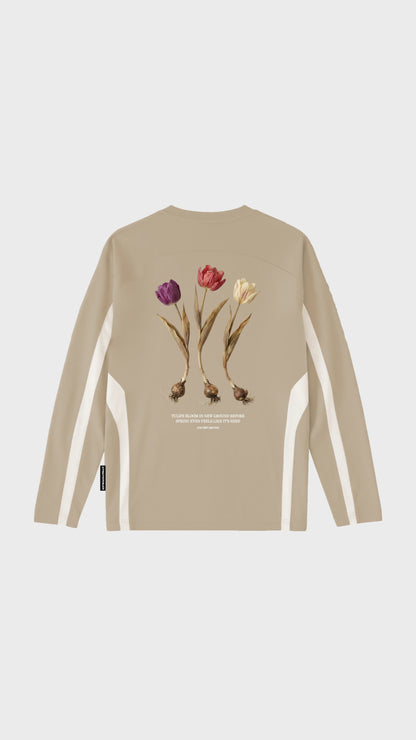 The Tulip Longsleeve - Attractedtoblack