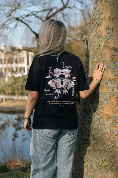 The Heartfelt Oversized Tee - Attractedtoblack