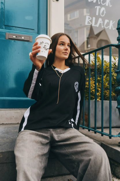 The Heritage Club Longsleeve - Attractedtoblack