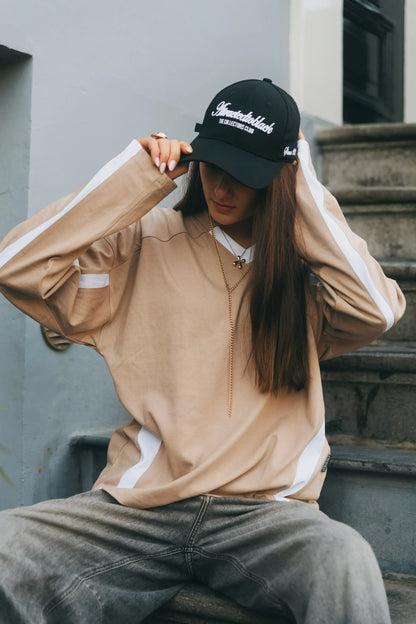 The Collectors Cap - Attractedtoblack