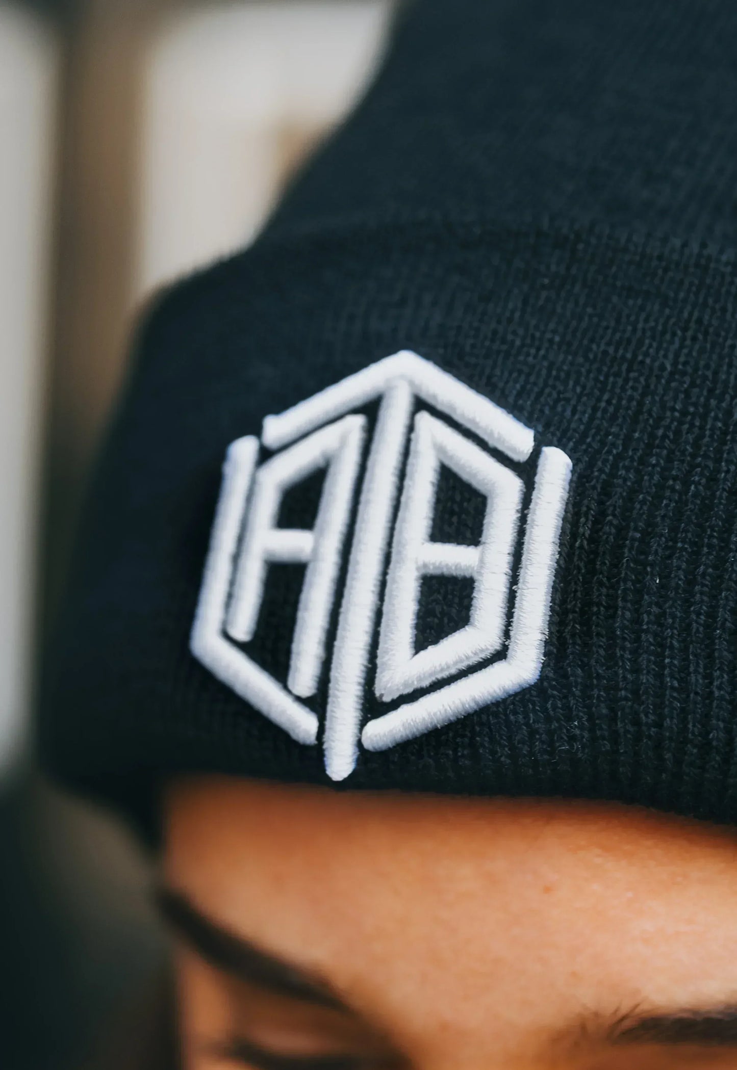 The Reversible Beanie - Attractedtoblack