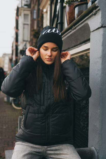 The Reversible Beanie - Attractedtoblack