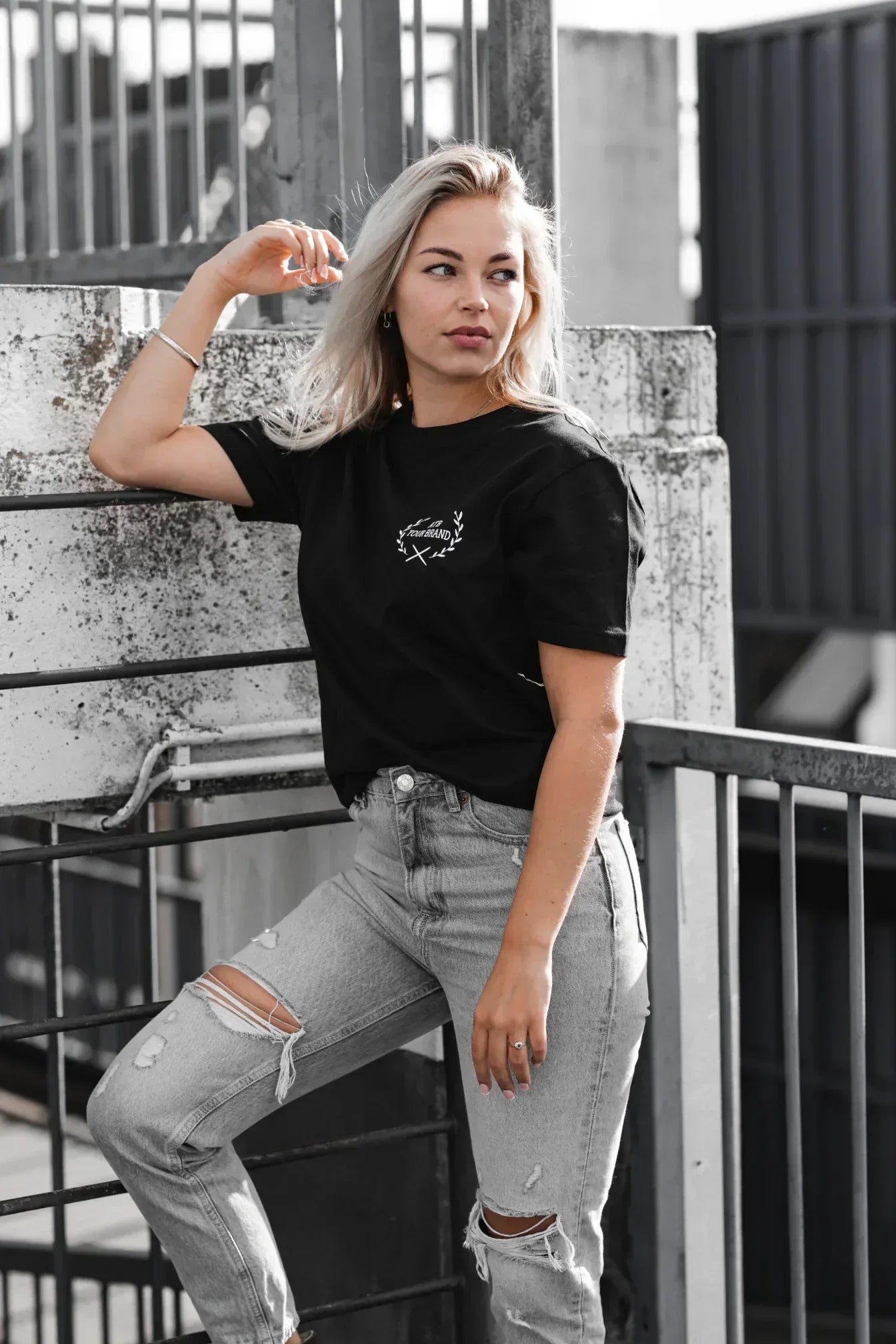 The Vine Tee - Attractedtoblack